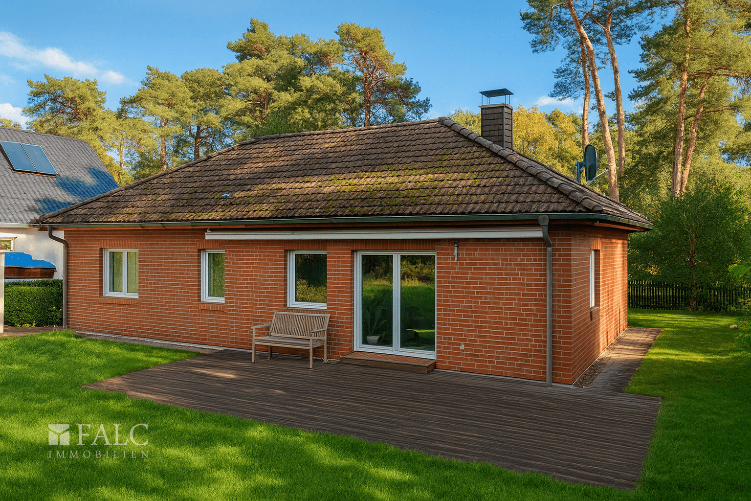 Hausansicht Terrasse